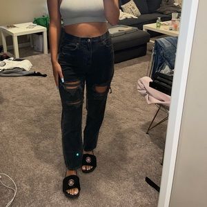 American Eagle High Waisted Mom Jeans